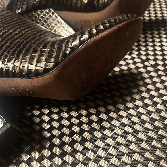 Sergio Rossi Black/Gold Textured Block Heeled Boots (3*) - Picture 3 of 7